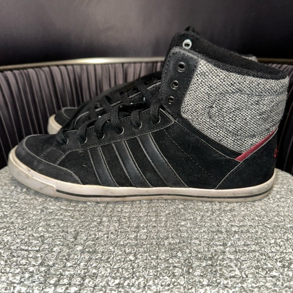 Men’s Adidas Shoes - Picture 2 of 9